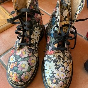 AirWair Dr. Martens